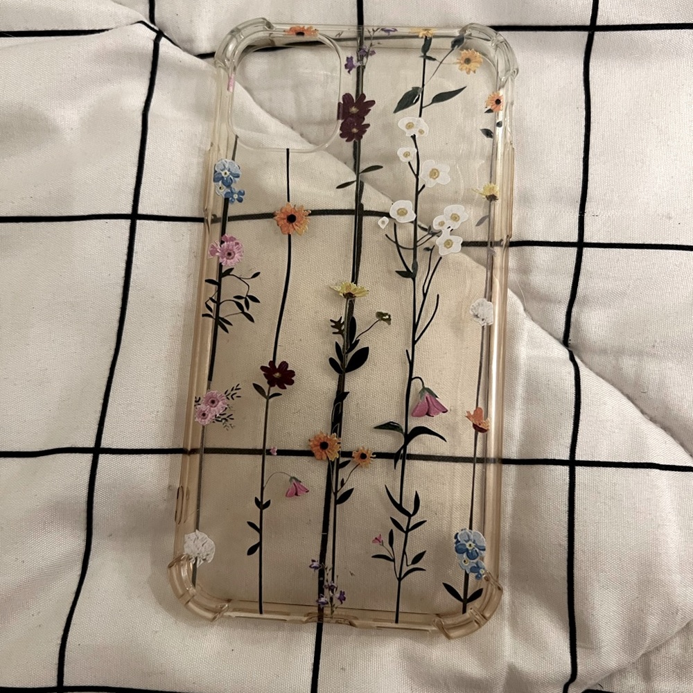Floral iPhone 11 case!